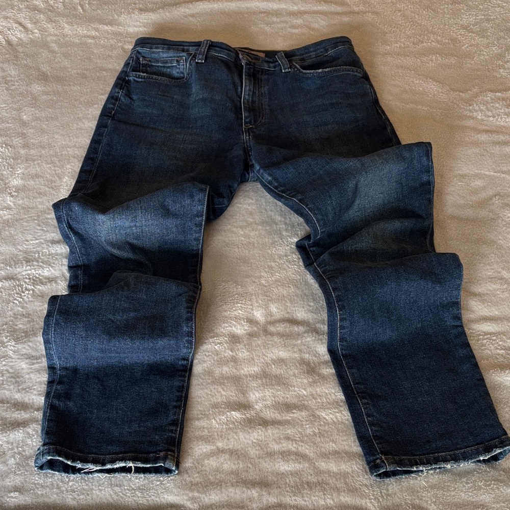 Joe's Jeans Women's Debora Lightly Distressed High Rise Straight Ankle S 28 EUC